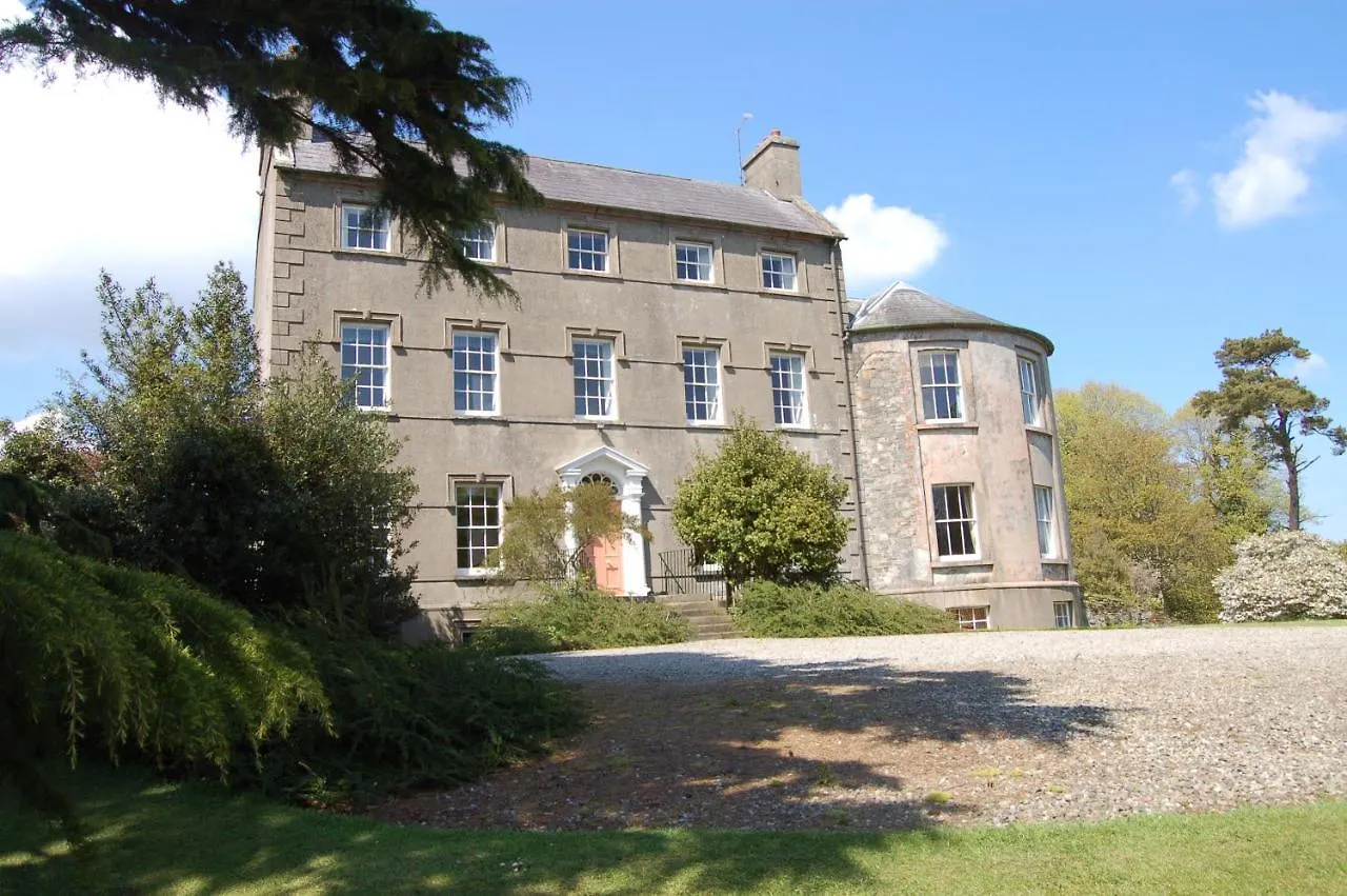 4 Hotels Near Dundrum Castle Worth Booking as a Couple