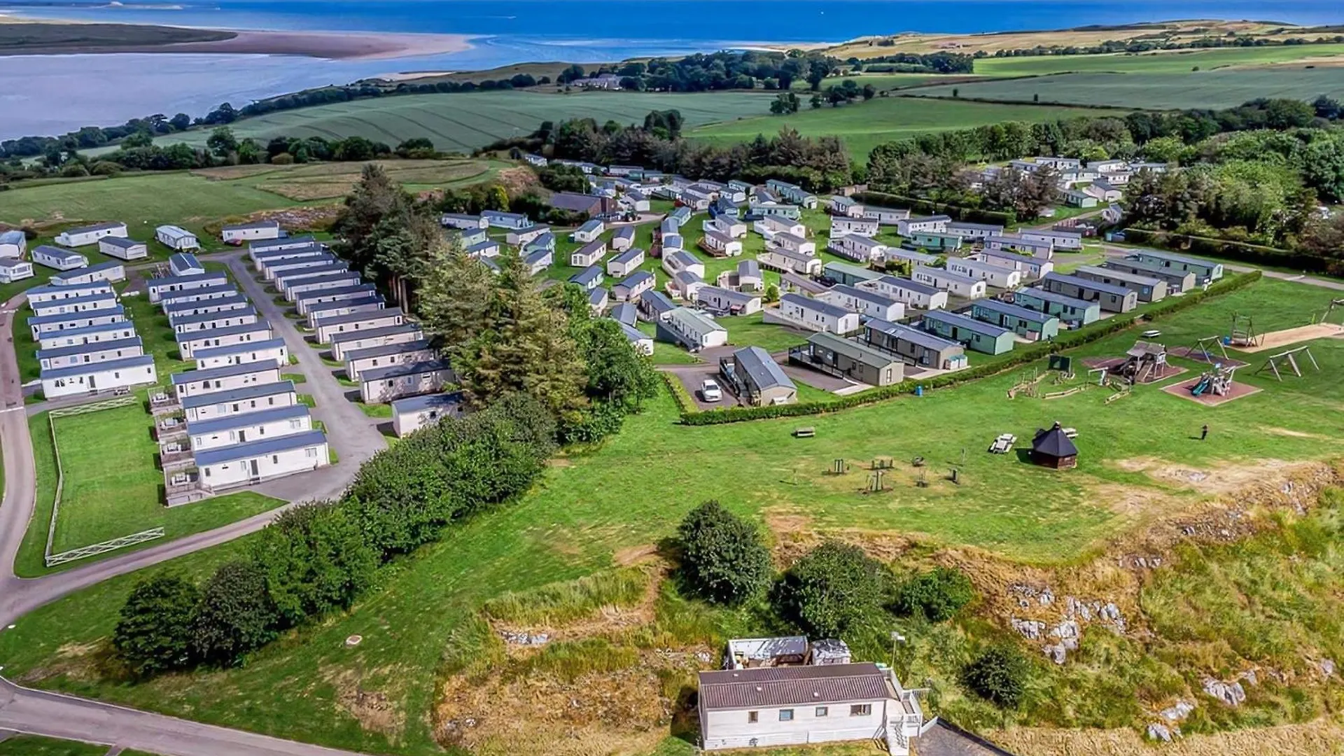 Where to Stay in England: 15 Best Holiday Park Hotels