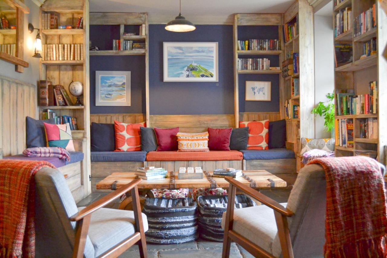 4 Budget Hotels Near Gwydir Castle Worth Booking