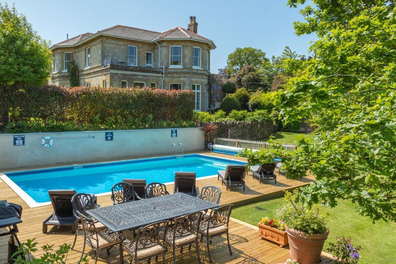 4 Best Hotels Near Robin Hill Ranked by Location